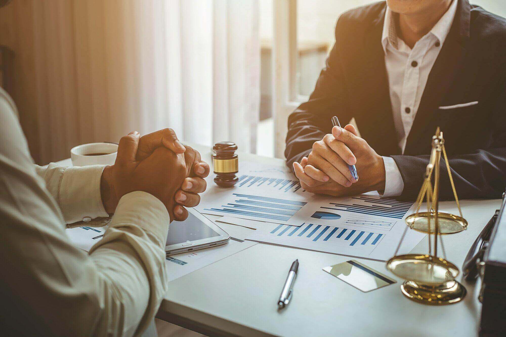 strategias legales para empresas